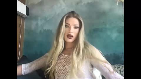 Pluto pullin online show from 04.09.26