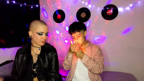 Snapshot of plutonblue369 chatting on 12.19.24 online show from 12.19.24