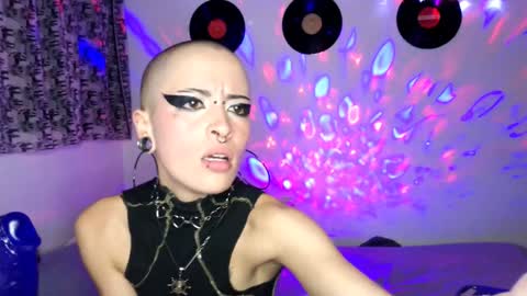 Snapshot of plutonblue369 chatting on 01.11.25 online show from 01.11.25