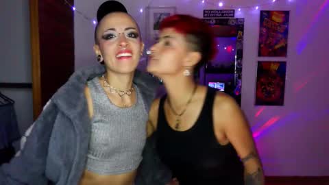 Snapshot of plutonblue369 chatting on 02.14.25 online show from 02.14.25