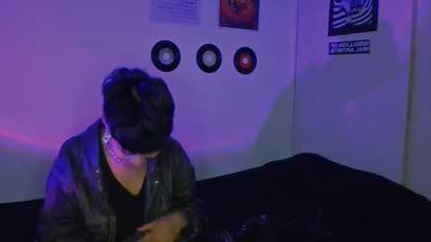    online show from 09.26.25