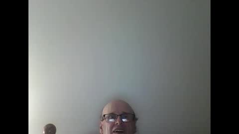 Snapshot of pmb11 chatting on 10.02.25 trek 11 online show from 10.02.25