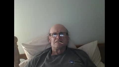 Snapshot of pmb11 chatting on 10.15.25 trek 11 online show from 10.15.25