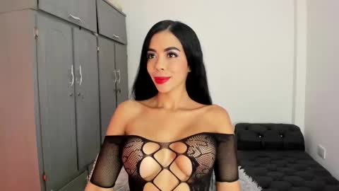 I dream of having many followers online show from 01.11.26