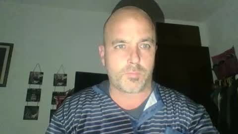 Snapshot of pocoyotop chatting on 01.01.25 pocoyotop online show from 01.01.25