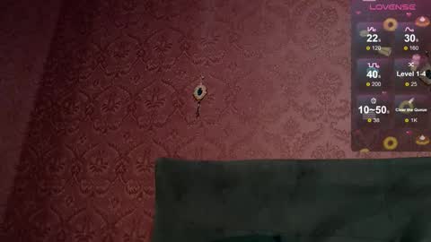 Poison Eva  online show from 11.10.25