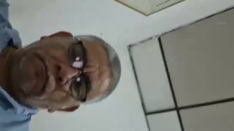 Snapshot of poli475 chatting on 04.21.26 poli online show from 04.21.26
