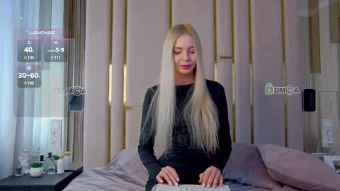 Snapshot of poliina chatting on 02.10.25 Polina online show from 02.10.25