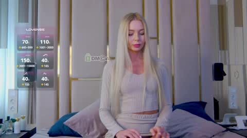 Snapshot of poliina chatting on 02.21.25 Polina online show from 02.21.25