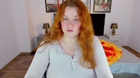 Snapshot of polinasallivan chatting on 12.10.24 Polina online show from 12.10.24