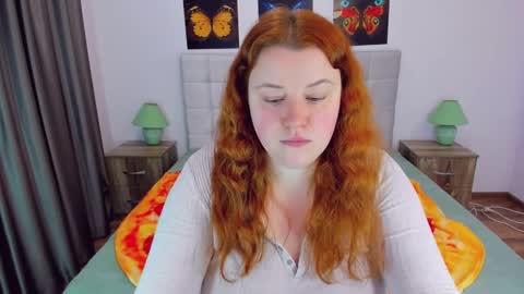 Snapshot of polinasallivan chatting on 01.17.25 Polina online show from 01.17.25