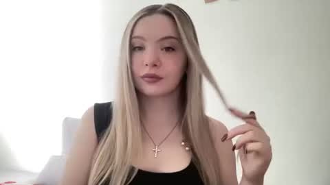 polishangel222 online show from 02.06.26