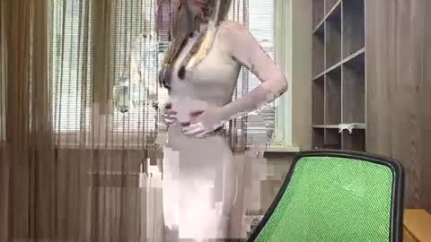 Snapshot of polishangel222 chatting on 07.06.26 polishangel222 online show from 07.06.26