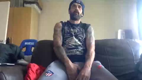 Snapshot of polla101 chatting on 04.27.26 aquiles online show from 04.27.26