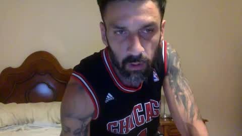 Snapshot of polla101 chatting on 06.06.26 aquiles online show from 06.06.26
