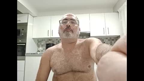 Snapshot of polla_gorda chatting on 09.25.25 polla_gorda online show from 09.25.25