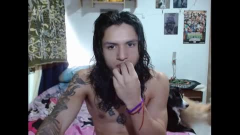 Snapshot of pollon8_kbezon chatting on 01.08.25 Gian online show from 01.08.25