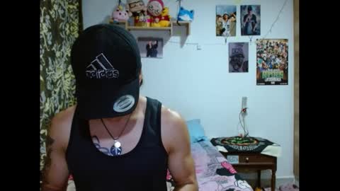 Snapshot of pollon8_kbezon chatting on 01.10.25 Gian online show from 01.10.25