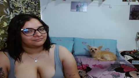 Snapshot of pollon8_kbezon chatting on 01.15.25 Gian online show from 01.15.25