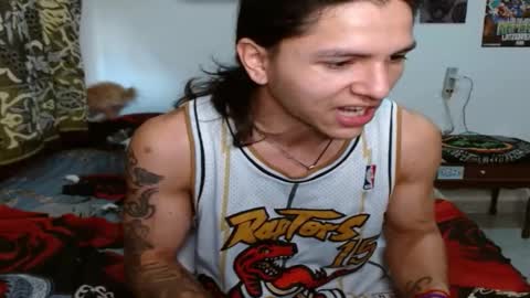 Snapshot of pollon8_kbezon chatting on 01.17.25 Gian online show from 01.17.25