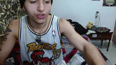 Snapshot of pollon8_kbezon chatting on 01.25.25 Gian online show from 01.25.25