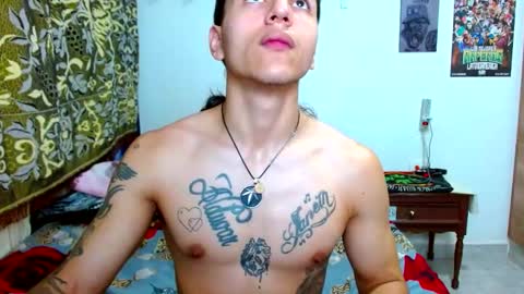 Snapshot of pollon8_kbezon chatting on 02.09.25 Gian online show from 02.09.25