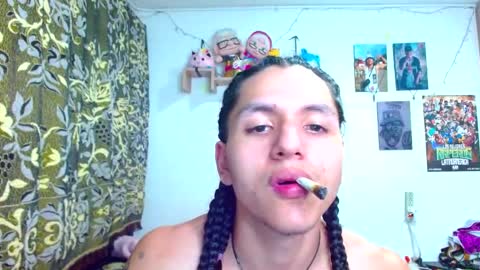 Snapshot of pollon8_kbezon chatting on 02.25.25 Gian online show from 02.25.25