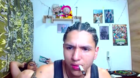 Snapshot of pollon8_kbezon chatting on 03.11.25 Gian online show from 03.11.25