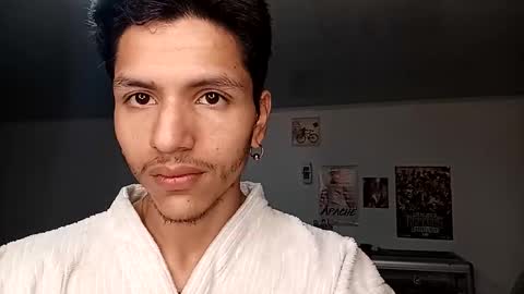 Snapshot of pollon8_kbezon chatting on 10.04.25 Gian online show from 10.04.25