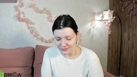 Snapshot of polly__mayer chatting on 09.15.25 Polly online show from 09.15.25