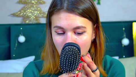 Polly online show from 12.26.24