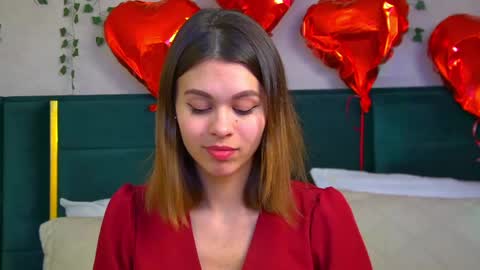 Polly online show from 02.14.25