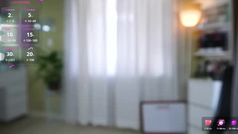 Snapshot of polvodeestrellas_ chatting on 10.07.25 - Help me Reach 100 thumbs up online show from 10.07.25