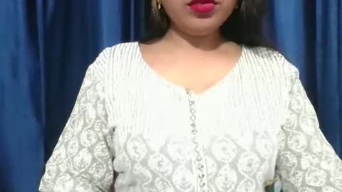 Snapshot of poojalady chatting on 04.24.26 poojalady online show from 04.24.26