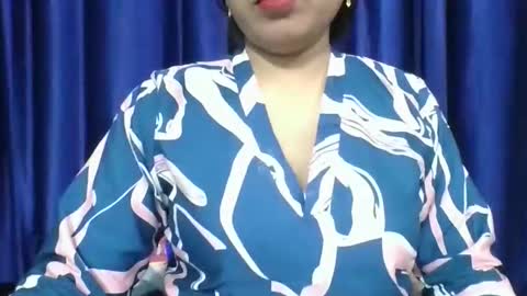 Snapshot of poojalady chatting on 05.04.26 poojalady online show from 05.04.26