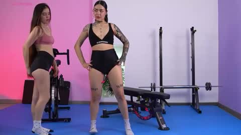 Snapshot of pophouse chatting on 10.03.25             online show from 10.03.25