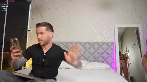 Snapshot of pophouse chatting on 07.13.26 online show from 07.13.26