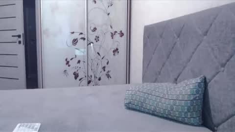 popkornmolli online show from 12.21.25