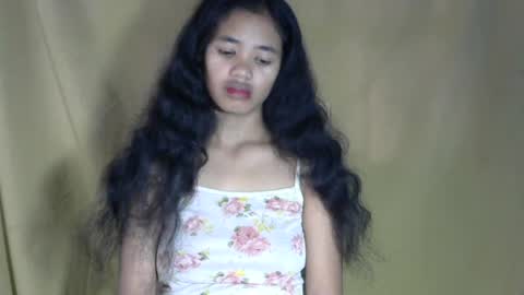 Snapshot of poppy_kelley chatting on 07.29.26 Lilly online show from 07.29.26