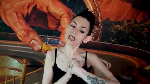Snapshot of popstarsextape chatting on 05.24.26 A cadia online show from 05.24.26