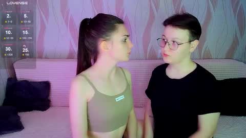 Ana and Tati online show from 10.16.25