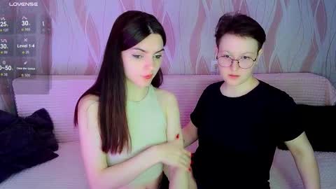 Ana and Tati online show from 11.24.25