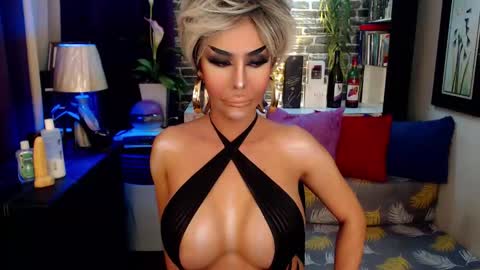 Snapshot of pornstardiva chatting on 02.02.26 DivaGray online show from 02.02.26