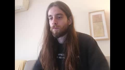 Snapshot of portuguesehung chatting on 03.12.25 The Dude online show from 03.12.25