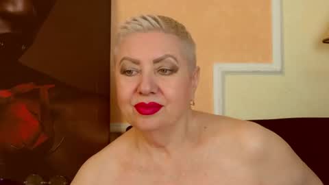 Snapshot of posh_lady chatting on 07.09.26 LADY POSH online show from 07.09.26