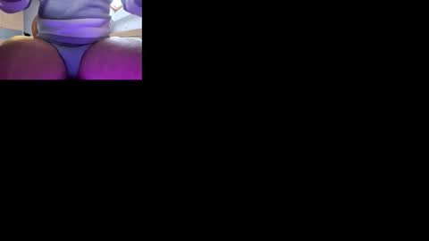 Snapshot of potchuc0077 chatting on 11.20.25 potchuc0077 online show from 11.20.25