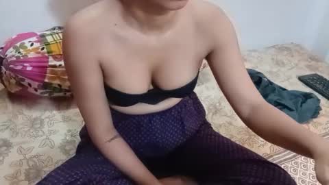 Snapshot of poulomi_das chatting on 09.16.25 poulomi online show from 09.16.25