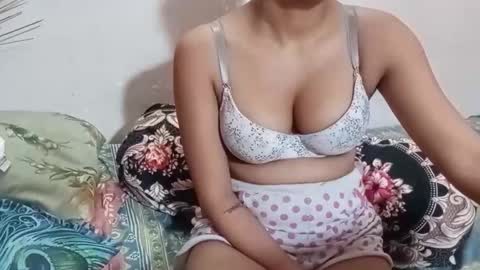 poulomi online show from 11.02.25