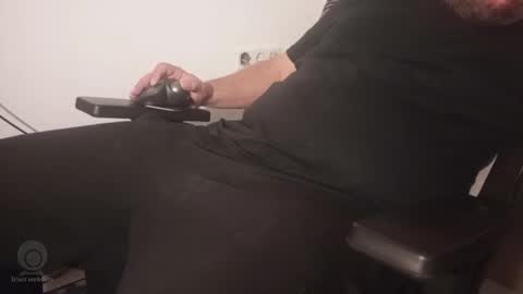 Snapshot of powerscorpio1 chatting on 10.11.25 powerscorpio1 online show from 10.11.25