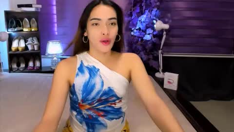 Snapshot of preciosa_banks69 chatting on 12.01.25 preciosa_banks69 online show from 12.01.25